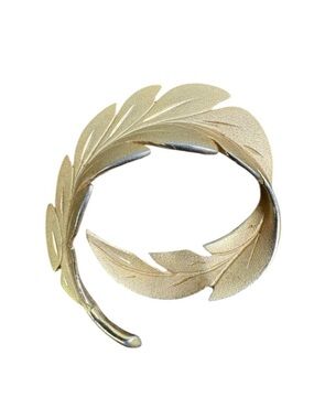 Avon de Belleville Marcel Boucher Brooch Circular Leaf Gold Tone Vintage
